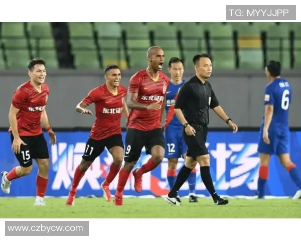 深圳排球队以58分领跑精英赛积分榜展现强劲实力